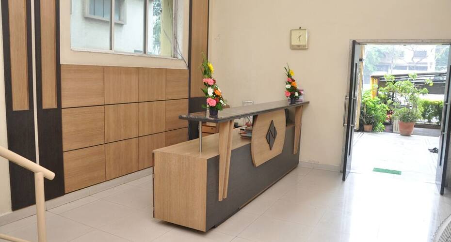 Nupur Hotel, Pune 3